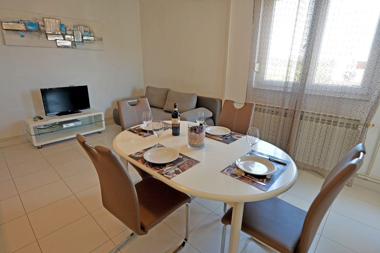 Apartments Olive Garden - Swimming Pool Биоград на Мору Екстериор снимка